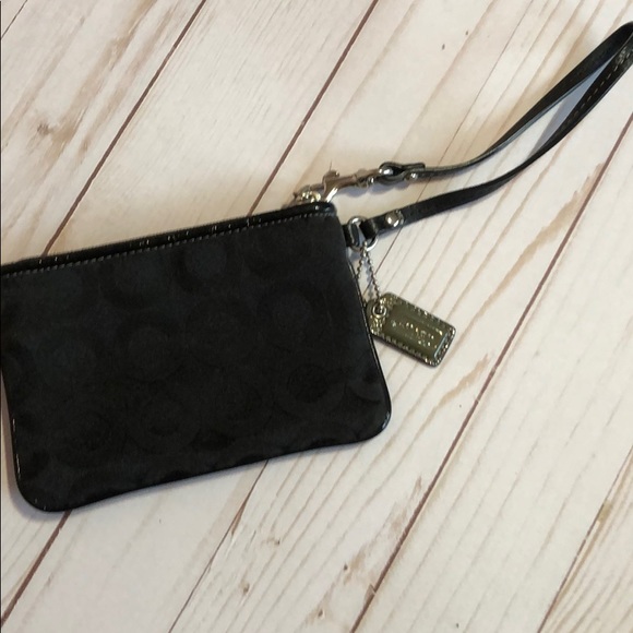 COACH wristlet small - Picture 2 of 3